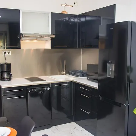 Nadia Apartament Nicea